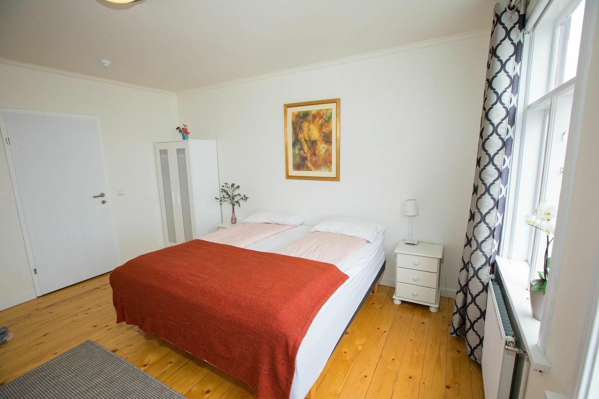Central Guesthouse Рейкьявик Экстерьер фото