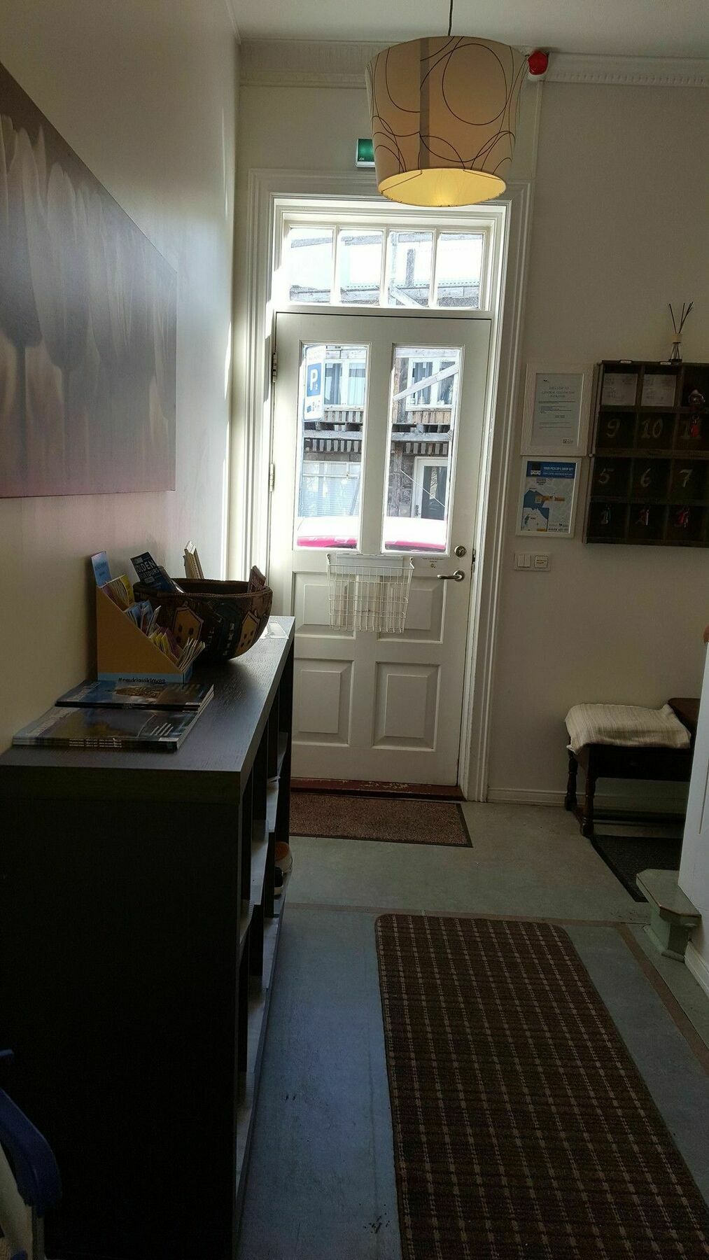 Central Guesthouse Рейкьявик Экстерьер фото