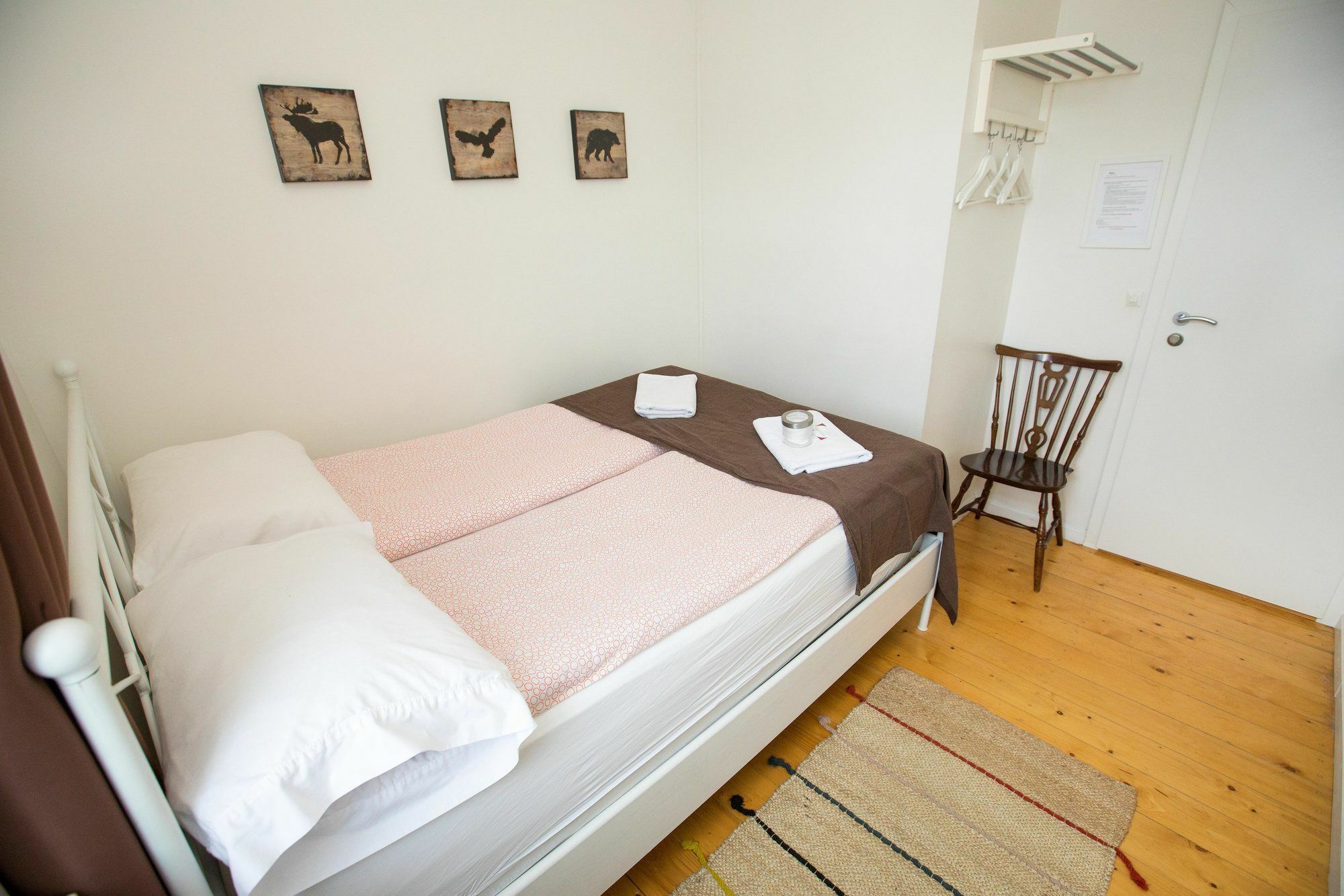 Central Guesthouse Рейкьявик Экстерьер фото